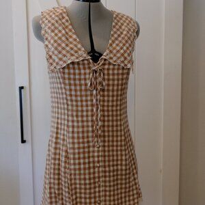 Zara tan and white Gingham Embroidered collar sundress - M